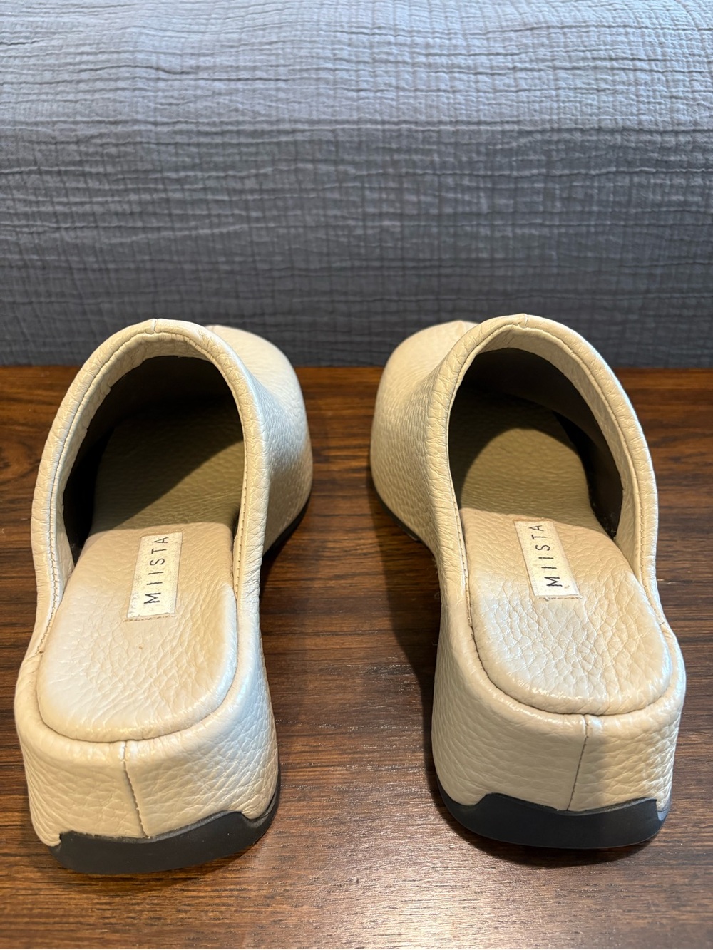 Funky, Modern Women’s Miista Cream Pebbled Leather Slip-On Clogs - Picture 2 of 6